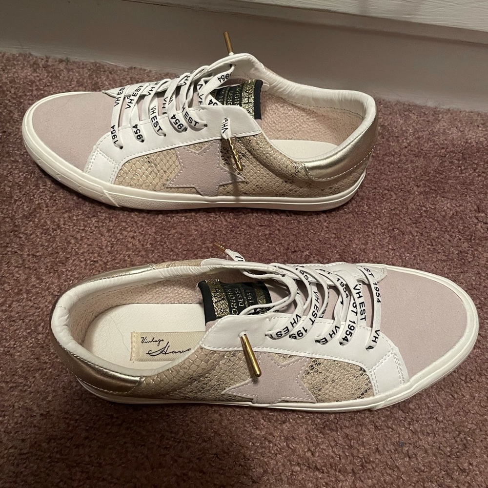 Vintage Havana sneakers